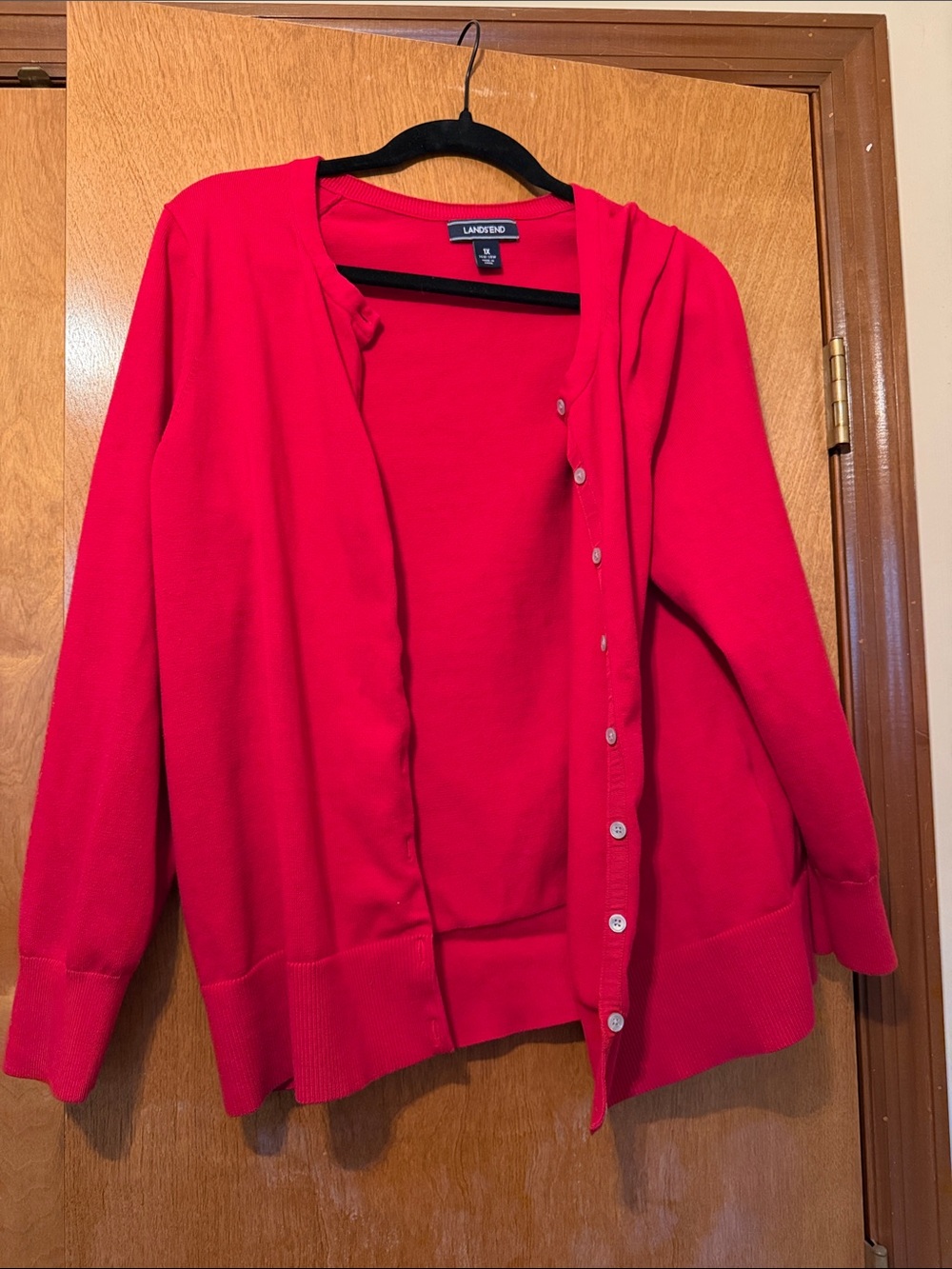 Lands End | Cardigan in Red